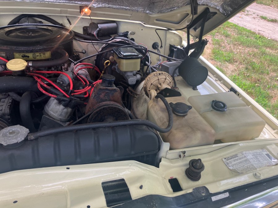 1988 Jeep Grand Wagoneer 4dr Wagon, available for sale in Naugatuck, Connecticut | Riverside Motorcars, LLC. Naugatuck, Connecticut 1988 Jeep Grand Wagoneer 4dr Wagon, available for sale in Naugatuck, Connecticut | Riverside Motorcars, LLC. Naugatuck, Connecticut