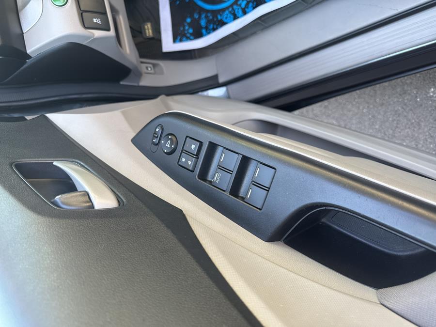 2013 Honda CR-V AWD 5dr LX, available for sale in Branford, Connecticut | Al Mac Motors 2. Branford, Connecticut 2013 Honda CR-V AWD 5dr LX, available for sale in Branford, Connecticut | Al Mac Motors 2. Branford, Connecticut