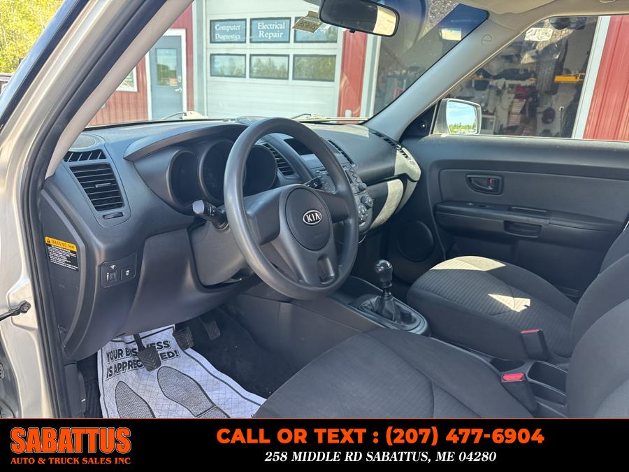 2011 Kia Soul 5dr Wgn Man, available for sale in Sabattus, Maine | Sabattus Auto and Truck Sales Inc. Sabattus, Maine 2011 Kia Soul 5dr Wgn Man, available for sale in Sabattus, Maine | Sabattus Auto and Truck Sales Inc. Sabattus, Maine