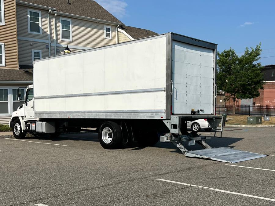 2019 HINO 268A 26FT SUPREME BOX PALFINGER LIFTGATE, available for sale in Paterson, New Jersey | Speedway Commercial Motors LLC. Paterson, New Jersey 2019 HINO 268A 26FT SUPREME BOX PALFINGER LIFTGATE, available for sale in Paterson, New Jersey | Speedway Commercial Motors LLC. Paterson, New Jersey
