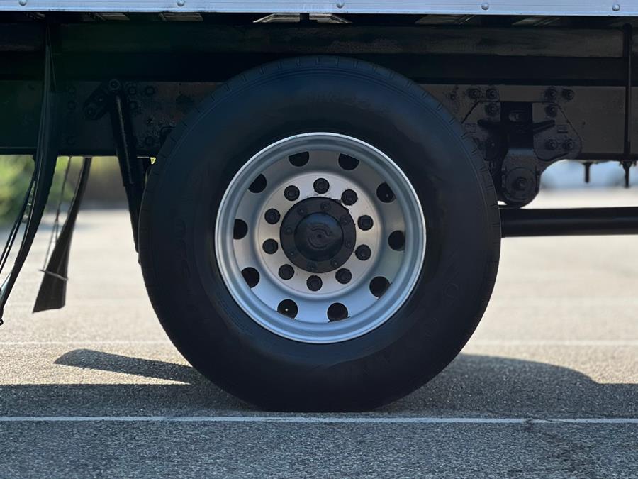 2019 HINO 268A 26FT SUPREME BOX PALFINGER LIFTGATE, available for sale in Paterson, New Jersey | Speedway Motors LLC. Paterson, New Jersey 2019 HINO 268A 26FT SUPREME BOX PALFINGER LIFTGATE, available for sale in Paterson, New Jersey | Speedway Motors LLC. Paterson, New Jersey