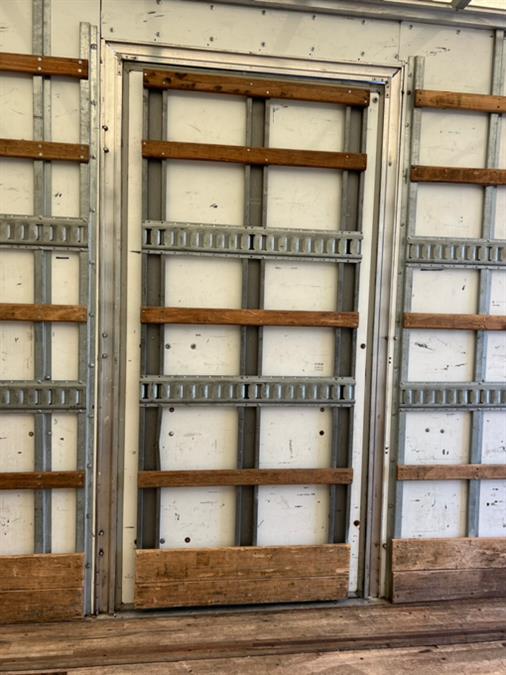 2019 HINO 268A 26FT SUPREME BOX PALFINGER LIFTGATE, available for sale in Paterson, New Jersey | Speedway Motors LLC. Paterson, New Jersey 2019 HINO 268A 26FT SUPREME BOX PALFINGER LIFTGATE, available for sale in Paterson, New Jersey | Speedway Motors LLC. Paterson, New Jersey