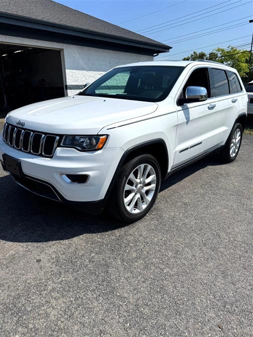 2017 Jeep Grand Cherokee Limited Sport Utility 4D, available for sale in Wolcott, New York | Auto Hunter CNY. Wolcott, New York 2017 Jeep Grand Cherokee Limited Sport Utility 4D, available for sale in Wolcott, New York | Auto Hunter CNY. Wolcott, New York