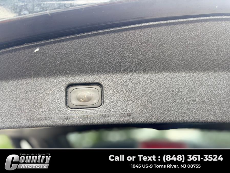 2017 Ford Explorer XLT 4WD, available for sale in Toms River, New Jersey | Country Motors. Toms River, New Jersey 2017 Ford Explorer XLT 4WD, available for sale in Toms River, New Jersey | Country Motors. Toms River, New Jersey