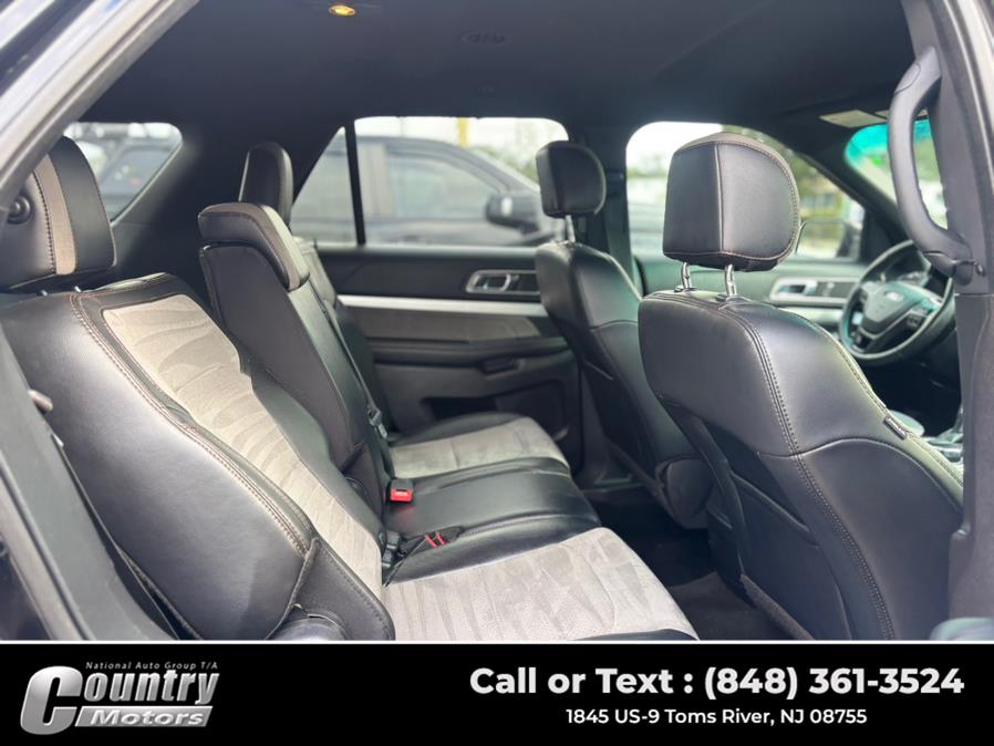 2017 Ford Explorer XLT 4WD, available for sale in Toms River, New Jersey | Country Motors. Toms River, New Jersey 2017 Ford Explorer XLT 4WD, available for sale in Toms River, New Jersey | Country Motors. Toms River, New Jersey