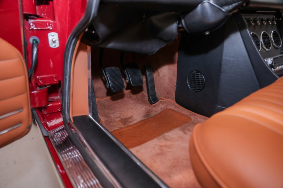 1969 Ferrari 365 GTC, available for sale in North Salem, New York | Meccanic Shop North Inc. North Salem, New York 1969 Ferrari 365 GTC, available for sale in North Salem, New York | Meccanic Shop North Inc. North Salem, New York
