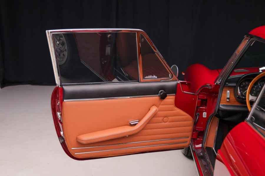 1969 Ferrari 365 GTC, available for sale in North Salem, New York | Meccanic Shop North Inc. North Salem, New York 1969 Ferrari 365 GTC, available for sale in North Salem, New York | Meccanic Shop North Inc. North Salem, New York