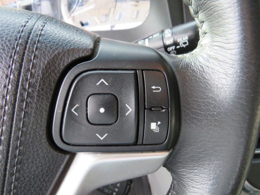 2017 Toyota Sienna XLE Premium 8 Passenger, available for sale in Middle Village, New York | Road Masters II INC. Middle Village, New York 2017 Toyota Sienna XLE Premium 8 Passenger, available for sale in Middle Village, New York | Road Masters II INC. Middle Village, New York