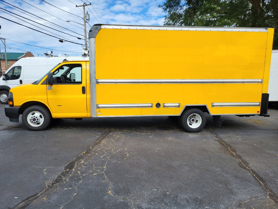 2021 GMC Savana Commercial Cutaway 3500 16 FT BOX TRUCK, available for sale in COPIAGUE, New York | Warwick Auto Sales Inc. COPIAGUE, New York 2021 GMC Savana Commercial Cutaway 3500 16 FT BOX TRUCK, available for sale in COPIAGUE, New York | Warwick Auto Sales Inc. COPIAGUE, New York