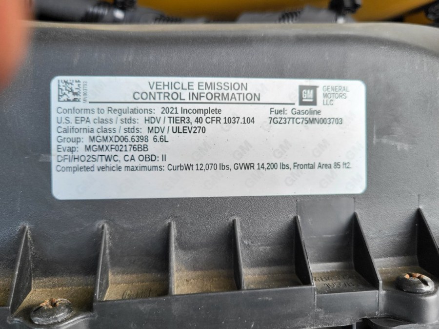 2021 GMC Savana Commercial Cutaway 3500 16 FT BOX TRUCK, available for sale in COPIAGUE, New York | Warwick Auto Sales Inc. COPIAGUE, New York 2021 GMC Savana Commercial Cutaway 3500 16 FT BOX TRUCK, available for sale in COPIAGUE, New York | Warwick Auto Sales Inc. COPIAGUE, New York