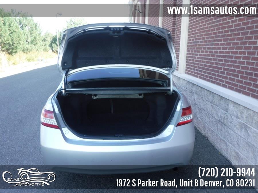 2010 Toyota Camry 4dr Sdn I4 Auto LE (Natl), available for sale in Denver, Colorado | Sam's Automotive. Denver, Colorado 2010 Toyota Camry 4dr Sdn I4 Auto LE (Natl), available for sale in Denver, Colorado | Sam's Automotive. Denver, Colorado