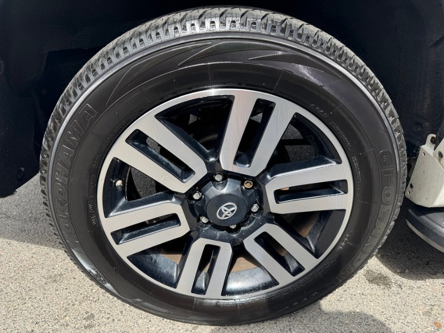 2017 Toyota 4Runner Limited 4WD (Natl), available for sale in West Springfield, Massachusetts | Union Street Auto Sales. West Springfield, Massachusetts 2017 Toyota 4Runner Limited 4WD (Natl), available for sale in West Springfield, Massachusetts | Union Street Auto Sales. West Springfield, Massachusetts
