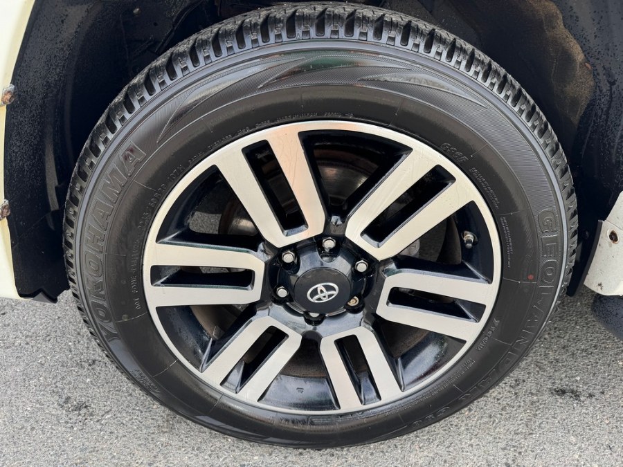 2017 Toyota 4Runner Limited 4WD (Natl), available for sale in West Springfield, Massachusetts | Union Street Auto Sales. West Springfield, Massachusetts 2017 Toyota 4Runner Limited 4WD (Natl), available for sale in West Springfield, Massachusetts | Union Street Auto Sales. West Springfield, Massachusetts