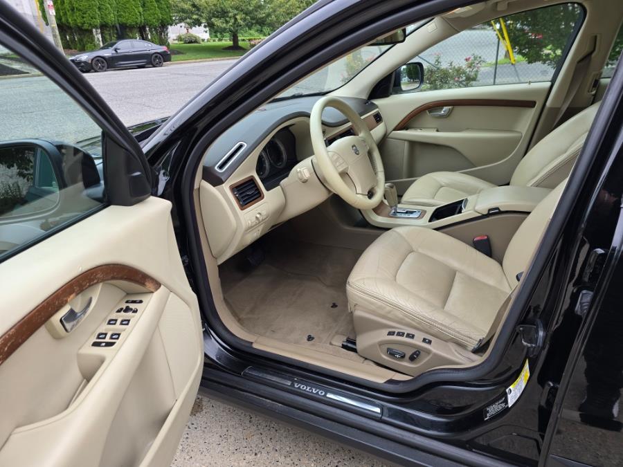 2009 Volvo XC70 4dr Wgn 3.2L w/Sunroof, available for sale in Philadelphia, Pennsylvania | Eugen's Auto Sales & Repairs. Philadelphia, Pennsylvania 2009 Volvo XC70 4dr Wgn 3.2L w/Sunroof, available for sale in Philadelphia, Pennsylvania | Eugen's Auto Sales & Repairs. Philadelphia, Pennsylvania