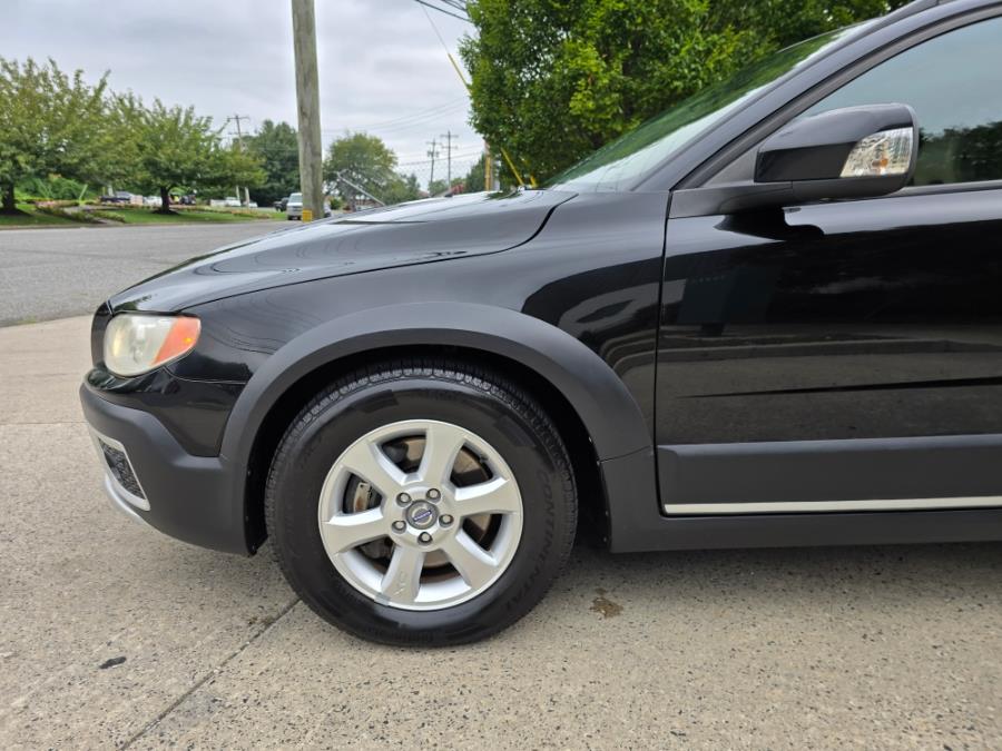 2009 Volvo XC70 4dr Wgn 3.2L w/Sunroof, available for sale in Philadelphia, Pennsylvania | Eugen's Auto Sales & Repairs. Philadelphia, Pennsylvania 2009 Volvo XC70 4dr Wgn 3.2L w/Sunroof, available for sale in Philadelphia, Pennsylvania | Eugen's Auto Sales & Repairs. Philadelphia, Pennsylvania