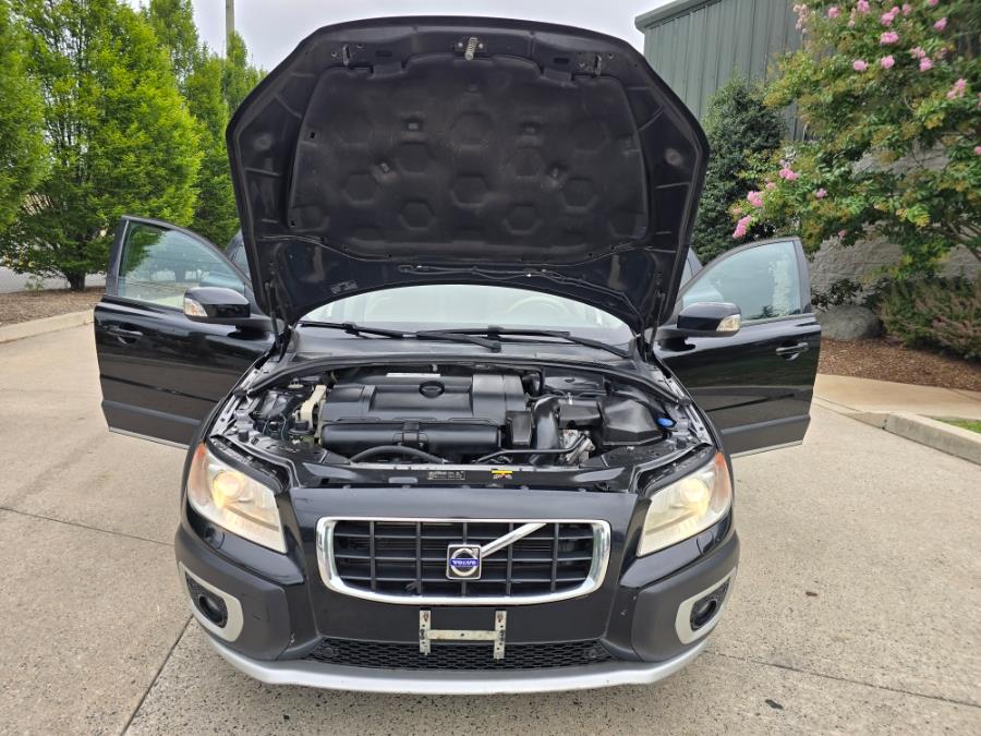 2009 Volvo XC70 4dr Wgn 3.2L w/Sunroof, available for sale in Philadelphia, Pennsylvania | Eugen's Auto Sales & Repairs. Philadelphia, Pennsylvania 2009 Volvo XC70 4dr Wgn 3.2L w/Sunroof, available for sale in Philadelphia, Pennsylvania | Eugen's Auto Sales & Repairs. Philadelphia, Pennsylvania