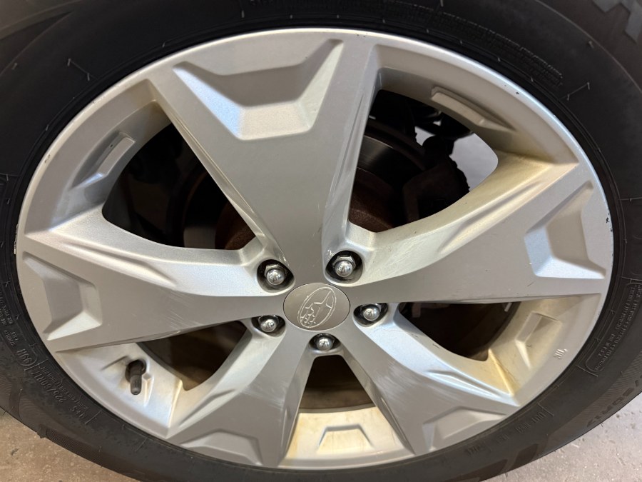 2016 Subaru Forester 4dr CVT 2.5i Premium PZEV, available for sale in Bristol, Connecticut | Bristol Auto Center LLC. Bristol, Connecticut 2016 Subaru Forester 4dr CVT 2.5i Premium PZEV, available for sale in Bristol, Connecticut | Bristol Auto Center LLC. Bristol, Connecticut