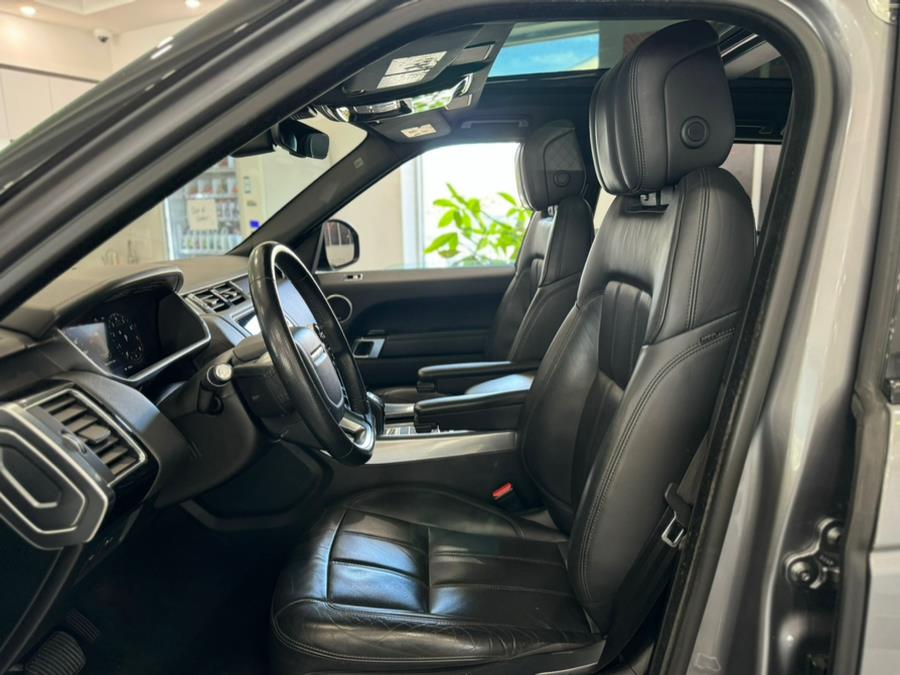 2020 Land Rover Range Rover Sport Turbo i6 MHEV HSE, available for sale in Franklin Square, New York | Luxury Motor Club. Franklin Square, New York 2020 Land Rover Range Rover Sport Turbo i6 MHEV HSE, available for sale in Franklin Square, New York | Luxury Motor Club. Franklin Square, New York