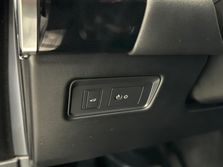 2020 Land Rover Range Rover Sport Turbo i6 MHEV HSE, available for sale in Franklin Square, New York | Luxury Motor Club. Franklin Square, New York 2020 Land Rover Range Rover Sport Turbo i6 MHEV HSE, available for sale in Franklin Square, New York | Luxury Motor Club. Franklin Square, New York