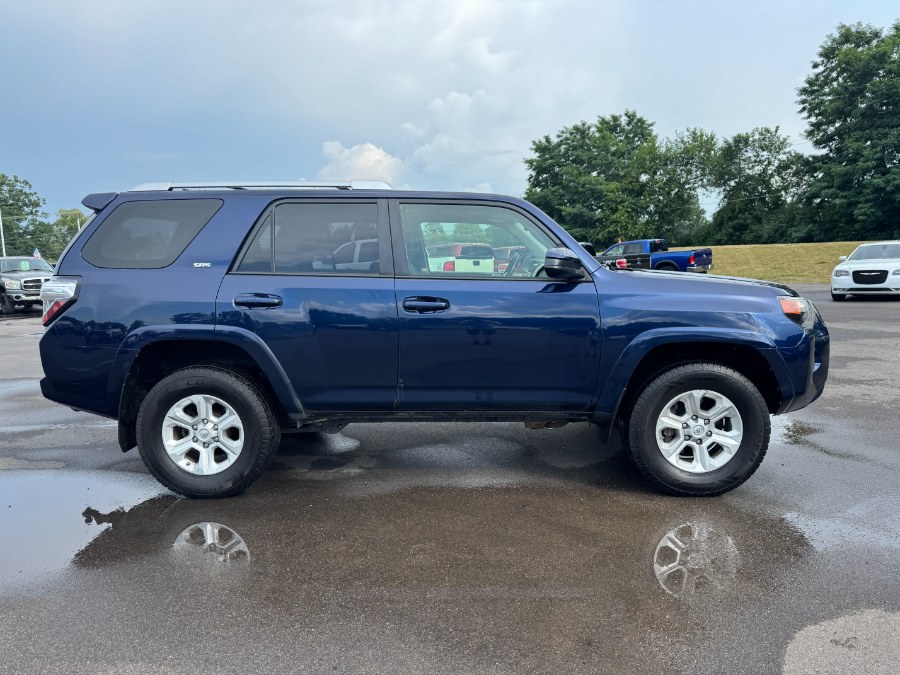 2014 Toyota 4Runner 4WD 4dr V6 SR5 (Natl), available for sale in Ortonville, Michigan | Marsh Auto Sales LLC. Ortonville, Michigan 2014 Toyota 4Runner 4WD 4dr V6 SR5 (Natl), available for sale in Ortonville, Michigan | Marsh Auto Sales LLC. Ortonville, Michigan