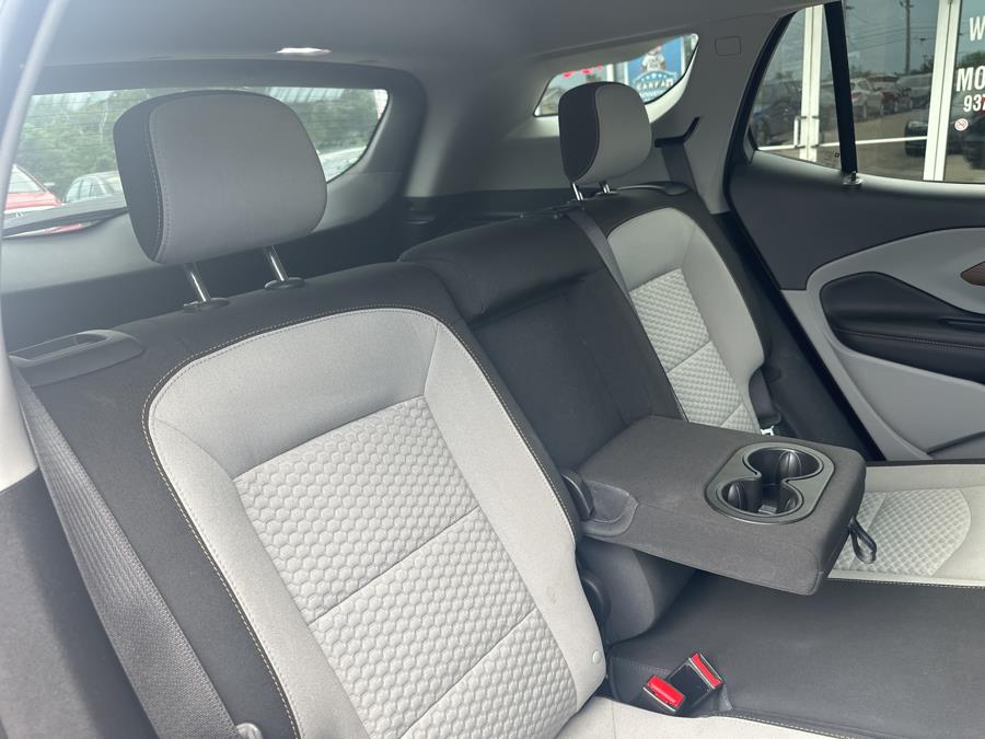 2018 GMC Terrain FWD 4dr SLE, available for sale in Beavercreek, Ohio | Wholesale Direct Motors. Beavercreek, Ohio 2018 GMC Terrain FWD 4dr SLE, available for sale in Beavercreek, Ohio | Wholesale Direct Motors. Beavercreek, Ohio