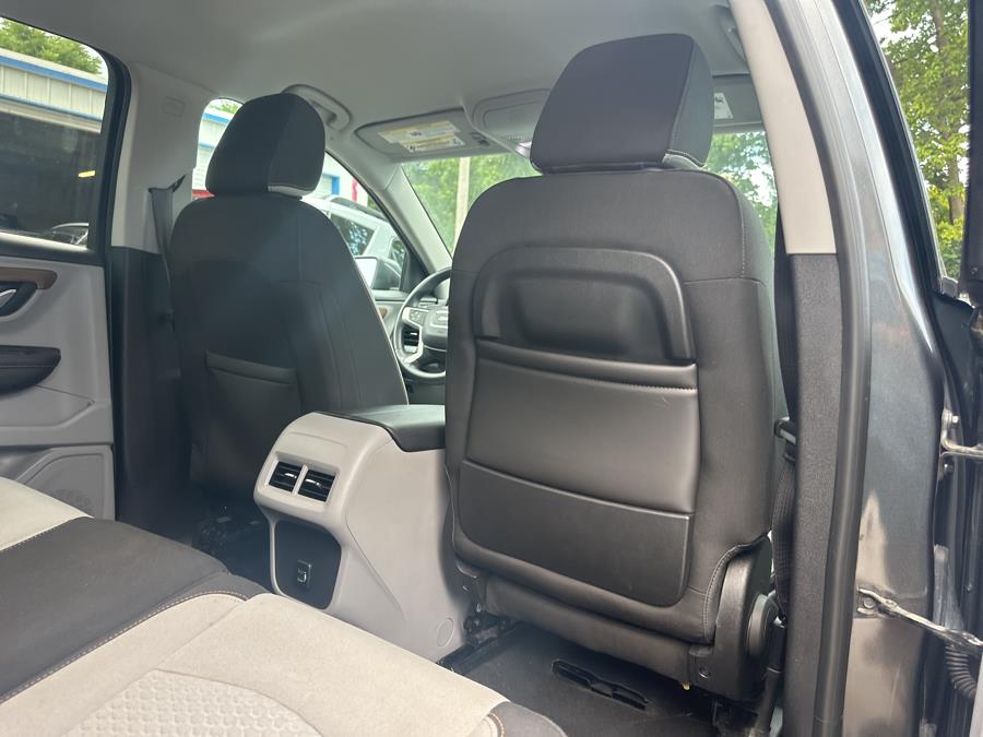 2018 GMC Terrain FWD 4dr SLE, available for sale in Beavercreek, Ohio | Wholesale Direct Motors. Beavercreek, Ohio 2018 GMC Terrain FWD 4dr SLE, available for sale in Beavercreek, Ohio | Wholesale Direct Motors. Beavercreek, Ohio