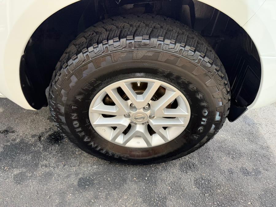 2016 Nissan Frontier 4WD Crew Cab SWB Auto SV, available for sale in East Windsor, Connecticut | Century Auto And Truck. East Windsor, Connecticut 2016 Nissan Frontier 4WD Crew Cab SWB Auto SV, available for sale in East Windsor, Connecticut | Century Auto And Truck. East Windsor, Connecticut