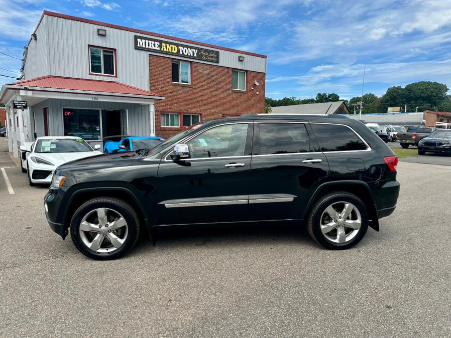 2013 Jeep Grand Cherokee 4WD 4dr Overland, available for sale in South Windsor, Connecticut | Mike And Tony Auto Sales, Inc. South Windsor, Connecticut 2013 Jeep Grand Cherokee 4WD 4dr Overland, available for sale in South Windsor, Connecticut | Mike And Tony Auto Sales, Inc. South Windsor, Connecticut