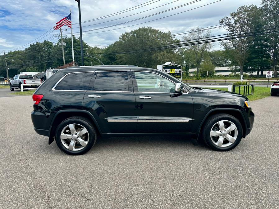 2013 Jeep Grand Cherokee 4WD 4dr Overland, available for sale in South Windsor, Connecticut | Mike And Tony Auto Sales, Inc. South Windsor, Connecticut 2013 Jeep Grand Cherokee 4WD 4dr Overland, available for sale in South Windsor, Connecticut | Mike And Tony Auto Sales, Inc. South Windsor, Connecticut