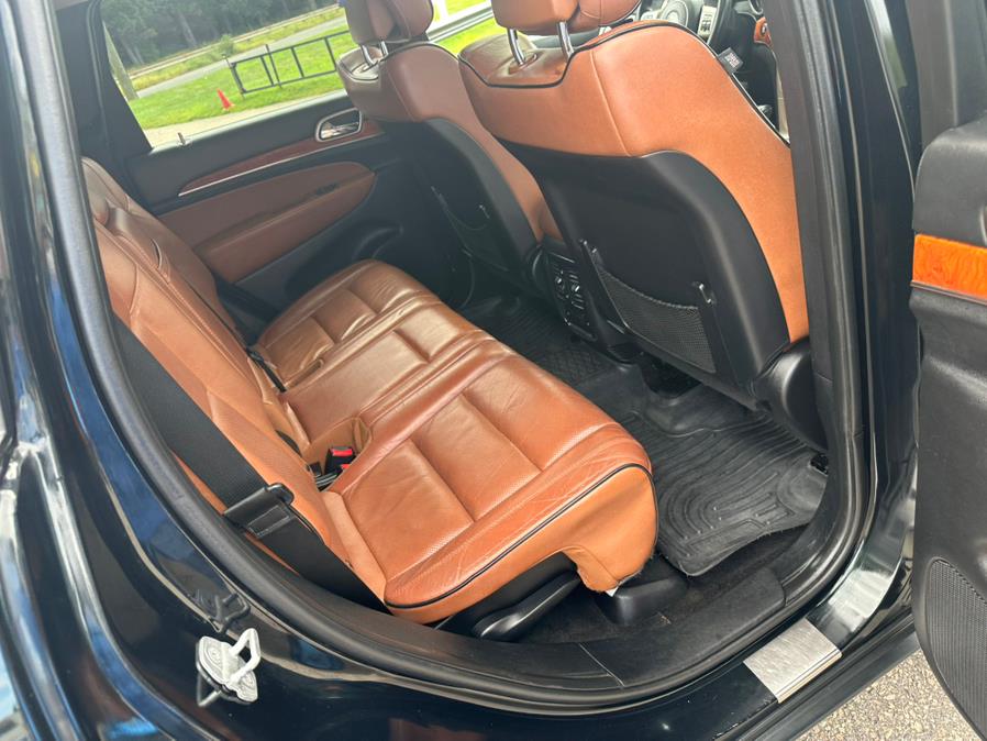 2013 Jeep Grand Cherokee 4WD 4dr Overland, available for sale in South Windsor, Connecticut | Mike And Tony Auto Sales, Inc. South Windsor, Connecticut 2013 Jeep Grand Cherokee 4WD 4dr Overland, available for sale in South Windsor, Connecticut | Mike And Tony Auto Sales, Inc. South Windsor, Connecticut
