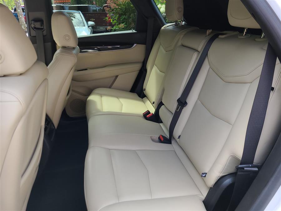 2018 Cadillac XT5 AWD 4dr, available for sale in Canton, Connecticut | Lava Motors. Canton, Connecticut 2018 Cadillac XT5 AWD 4dr, available for sale in Canton, Connecticut | Lava Motors. Canton, Connecticut