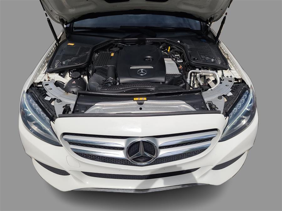 2016 Mercedes-Benz C-Class 4dr Sdn C 300 Luxury 4MATIC, available for sale in Canton, Connecticut | Lava Motors. Canton, Connecticut 2016 Mercedes-Benz C-Class 4dr Sdn C 300 Luxury 4MATIC, available for sale in Canton, Connecticut | Lava Motors. Canton, Connecticut