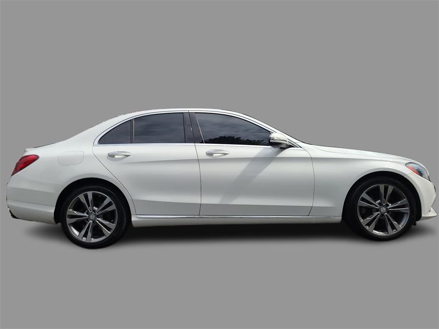 2016 Mercedes-Benz C-Class 4dr Sdn C 300 Luxury 4MATIC, available for sale in Canton, Connecticut | Lava Motors. Canton, Connecticut 2016 Mercedes-Benz C-Class 4dr Sdn C 300 Luxury 4MATIC, available for sale in Canton, Connecticut | Lava Motors. Canton, Connecticut