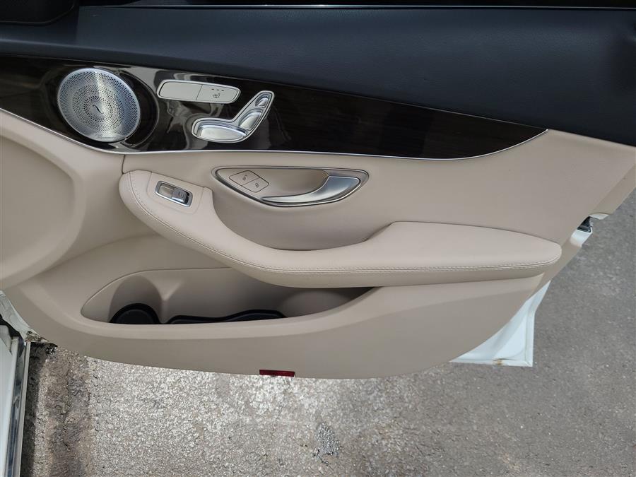 2016 Mercedes-Benz C-Class 4dr Sdn C 300 Luxury 4MATIC, available for sale in Canton, Connecticut | Lava Motors. Canton, Connecticut 2016 Mercedes-Benz C-Class 4dr Sdn C 300 Luxury 4MATIC, available for sale in Canton, Connecticut | Lava Motors. Canton, Connecticut