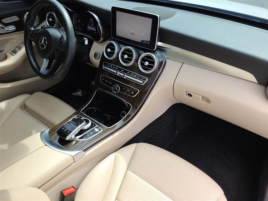 2016 Mercedes-Benz C-Class 4dr Sdn C 300 Luxury 4MATIC, available for sale in Canton, Connecticut | Lava Motors. Canton, Connecticut 2016 Mercedes-Benz C-Class 4dr Sdn C 300 Luxury 4MATIC, available for sale in Canton, Connecticut | Lava Motors. Canton, Connecticut