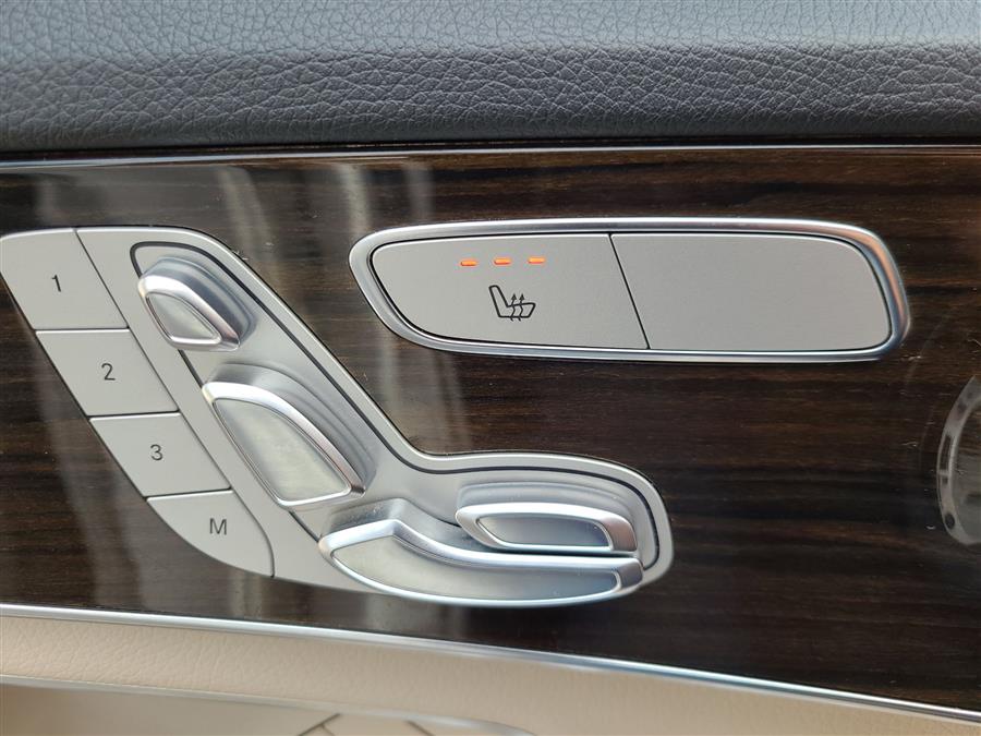 2016 Mercedes-Benz C-Class 4dr Sdn C 300 Luxury 4MATIC, available for sale in Canton, Connecticut | Lava Motors. Canton, Connecticut 2016 Mercedes-Benz C-Class 4dr Sdn C 300 Luxury 4MATIC, available for sale in Canton, Connecticut | Lava Motors. Canton, Connecticut