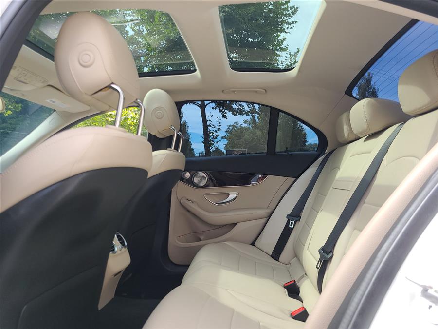 2016 Mercedes-Benz C-Class 4dr Sdn C 300 Luxury 4MATIC, available for sale in Canton, Connecticut | Lava Motors. Canton, Connecticut 2016 Mercedes-Benz C-Class 4dr Sdn C 300 Luxury 4MATIC, available for sale in Canton, Connecticut | Lava Motors. Canton, Connecticut