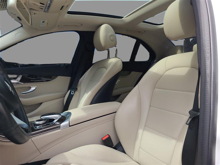 2016 Mercedes-Benz C-Class 4dr Sdn C 300 Luxury 4MATIC, available for sale in Canton, Connecticut | Lava Motors. Canton, Connecticut 2016 Mercedes-Benz C-Class 4dr Sdn C 300 Luxury 4MATIC, available for sale in Canton, Connecticut | Lava Motors. Canton, Connecticut
