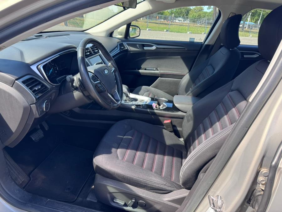 2016 Ford Fusion 4dr Sdn SE FWD, available for sale in Lyndhurst, New Jersey | Cars With Deals. Lyndhurst, New Jersey 2016 Ford Fusion 4dr Sdn SE FWD, available for sale in Lyndhurst, New Jersey | Cars With Deals. Lyndhurst, New Jersey