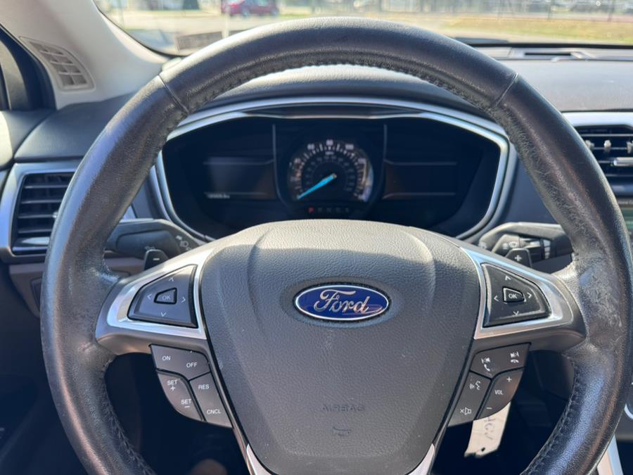 2016 Ford Fusion 4dr Sdn SE FWD, available for sale in Lyndhurst, New Jersey | Cars With Deals. Lyndhurst, New Jersey 2016 Ford Fusion 4dr Sdn SE FWD, available for sale in Lyndhurst, New Jersey | Cars With Deals. Lyndhurst, New Jersey
