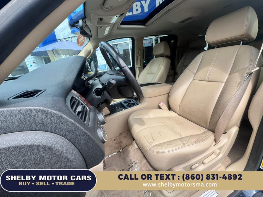 2007 Chevrolet Suburban 4WD 4dr 1500 LT, available for sale in Springfield, Massachusetts | Shelby Motor Cars. Springfield, Massachusetts 2007 Chevrolet Suburban 4WD 4dr 1500 LT, available for sale in Springfield, Massachusetts | Shelby Motor Cars. Springfield, Massachusetts