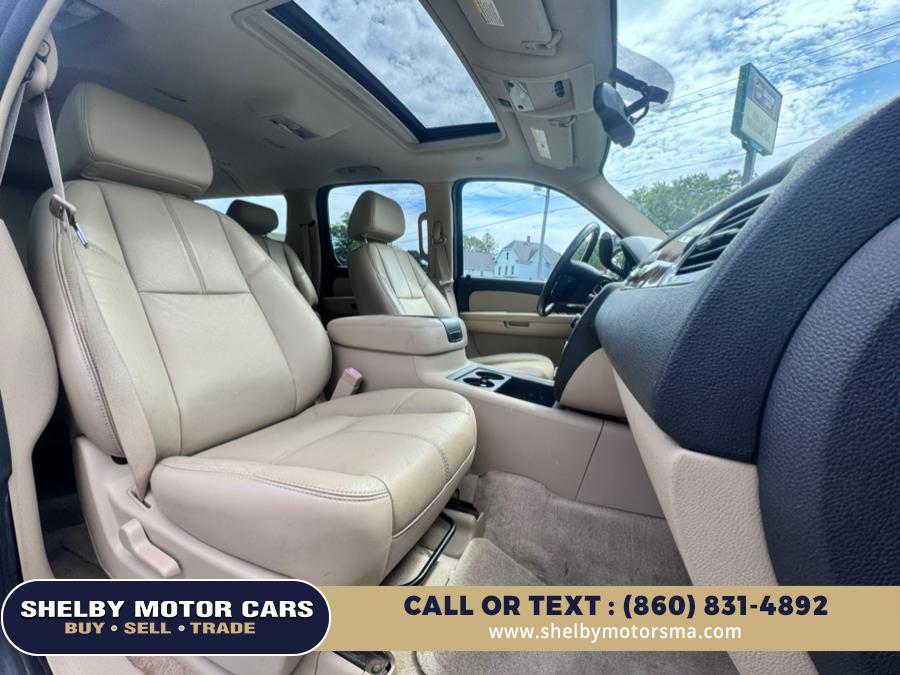 2007 Chevrolet Suburban 4WD 4dr 1500 LT, available for sale in Springfield, Massachusetts | Shelby Motor Cars. Springfield, Massachusetts 2007 Chevrolet Suburban 4WD 4dr 1500 LT, available for sale in Springfield, Massachusetts | Shelby Motor Cars. Springfield, Massachusetts
