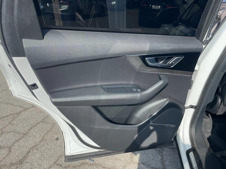 2017 Audi Q7 3.0 TFSI Premium Plus, available for sale in Hawaiian Gardens, California | Luxe Motors. Hawaiian Gardens, California 2017 Audi Q7 3.0 TFSI Premium Plus, available for sale in Hawaiian Gardens, California | Luxe Motors. Hawaiian Gardens, California