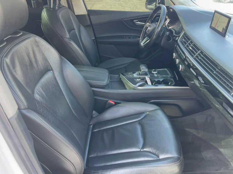 2017 Audi Q7 3.0 TFSI Premium Plus, available for sale in Hawaiian Gardens, California | Luxe Motors. Hawaiian Gardens, California 2017 Audi Q7 3.0 TFSI Premium Plus, available for sale in Hawaiian Gardens, California | Luxe Motors. Hawaiian Gardens, California