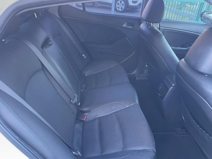 2015 Kia Optima Hybrid 4dr Sdn EX, available for sale in Hawaiian Gardens, California | Luxe Motors. Hawaiian Gardens, California 2015 Kia Optima Hybrid 4dr Sdn EX, available for sale in Hawaiian Gardens, California | Luxe Motors. Hawaiian Gardens, California