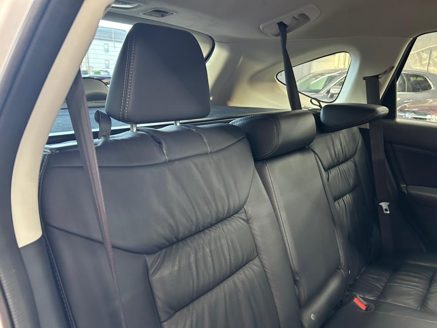 2014 Honda CR-V AWD 5dr EX-L, available for sale in Garfield, New Jersey | Urban Motors Collection. Garfield, New Jersey 2014 Honda CR-V AWD 5dr EX-L, available for sale in Garfield, New Jersey | Urban Motors Collection. Garfield, New Jersey