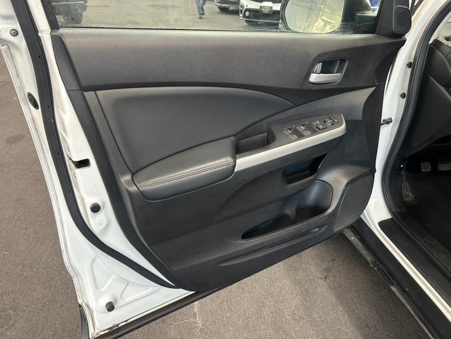 2014 Honda CR-V AWD 5dr EX-L, available for sale in Garfield, New Jersey | Urban Motors Collection. Garfield, New Jersey 2014 Honda CR-V AWD 5dr EX-L, available for sale in Garfield, New Jersey | Urban Motors Collection. Garfield, New Jersey