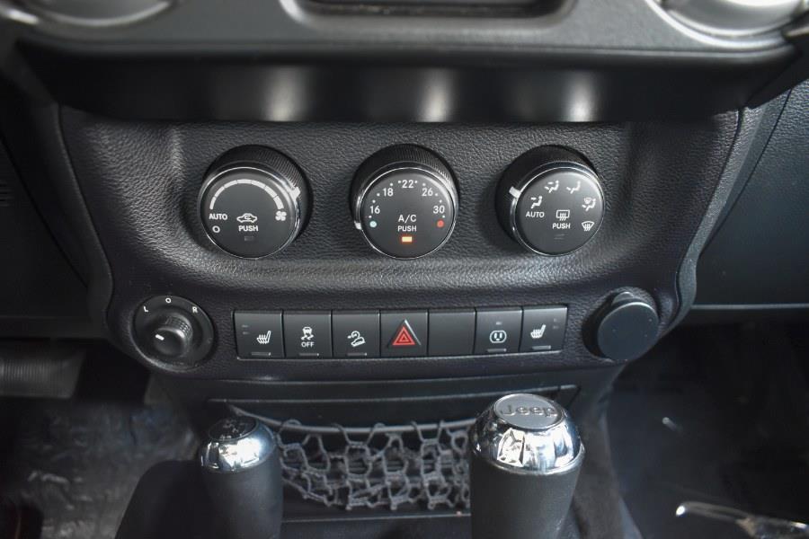 2016 Jeep Wrangler Unlimited 4WD 4dr Rubicon, available for sale in Little Ferry , New Jersey | Milan Motors. Little Ferry , New Jersey 2016 Jeep Wrangler Unlimited 4WD 4dr Rubicon, available for sale in Little Ferry , New Jersey | Milan Motors. Little Ferry , New Jersey