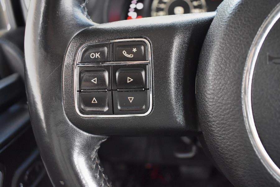 2016 Jeep Wrangler Unlimited 4WD 4dr Rubicon, available for sale in Little Ferry , New Jersey | Milan Motors. Little Ferry , New Jersey 2016 Jeep Wrangler Unlimited 4WD 4dr Rubicon, available for sale in Little Ferry , New Jersey | Milan Motors. Little Ferry , New Jersey