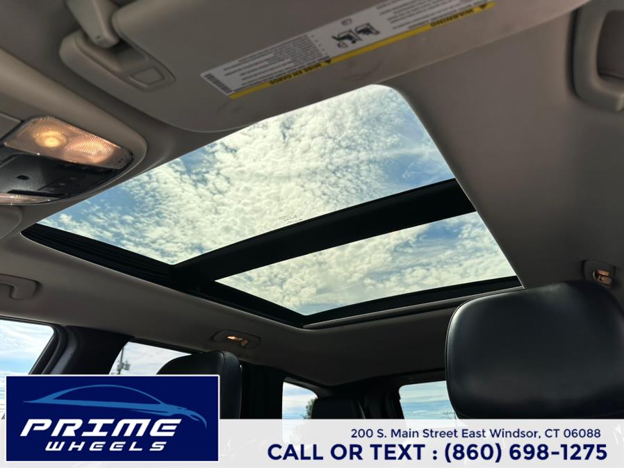 2012 Jeep Grand Cherokee 4WD 4dr Laredo, available for sale in East Windsor, Connecticut | Prime Wheels. East Windsor, Connecticut 2012 Jeep Grand Cherokee 4WD 4dr Laredo, available for sale in East Windsor, Connecticut | Prime Wheels. East Windsor, Connecticut